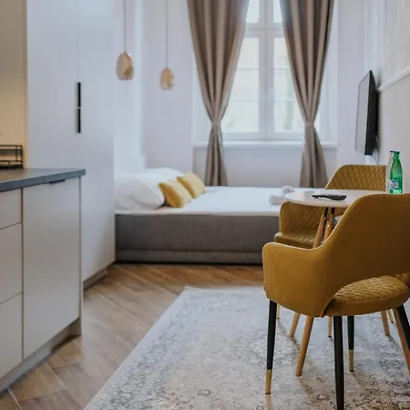 Aparthotel Stare Kasyno *