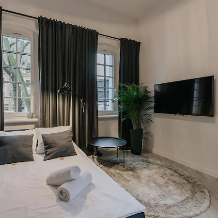 Stare Kasyno Aparthotel *