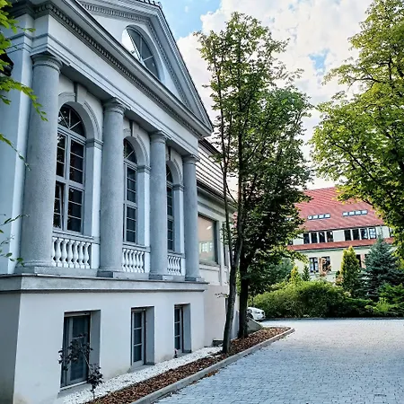Otel Stare Kasyno 3*